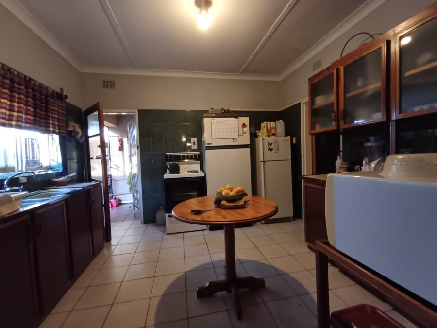 4 Bedroom Property for Sale in Adamayview North West